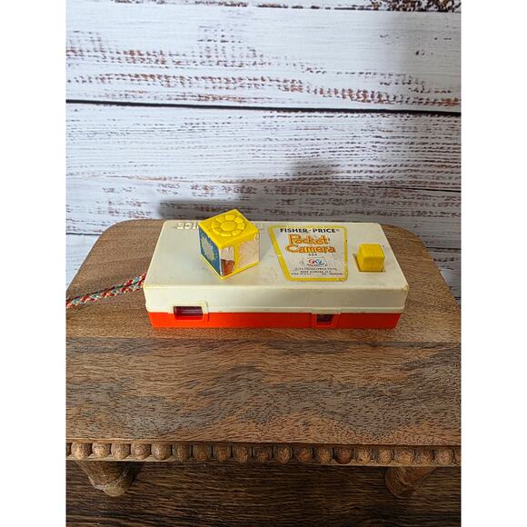 1974 Vintage Fisher Price Toy pocket Camera - Picture 3 of 4